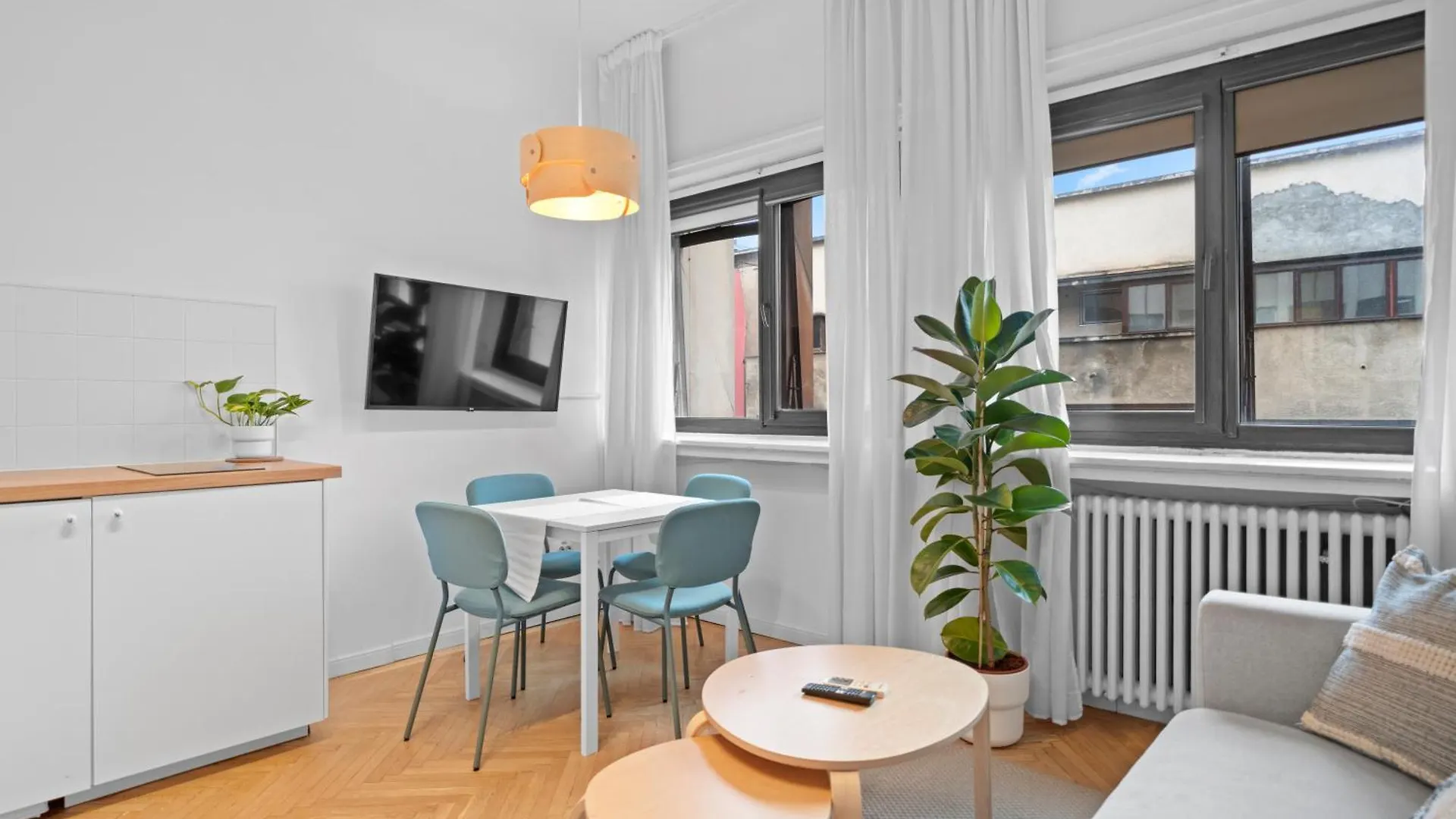 Victory Avenue Gem - Modern & Elegant Apartment Bukurešť